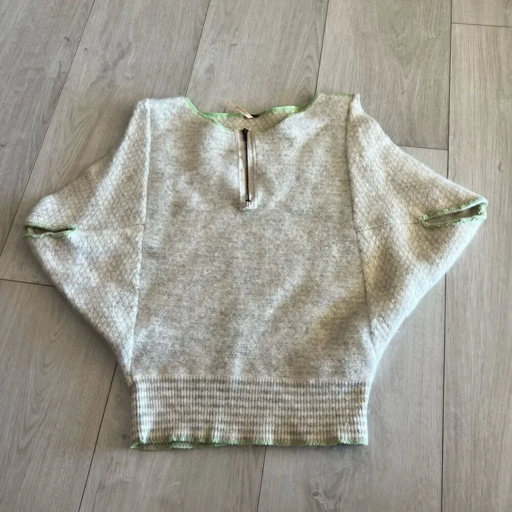 Free people sweater top size M